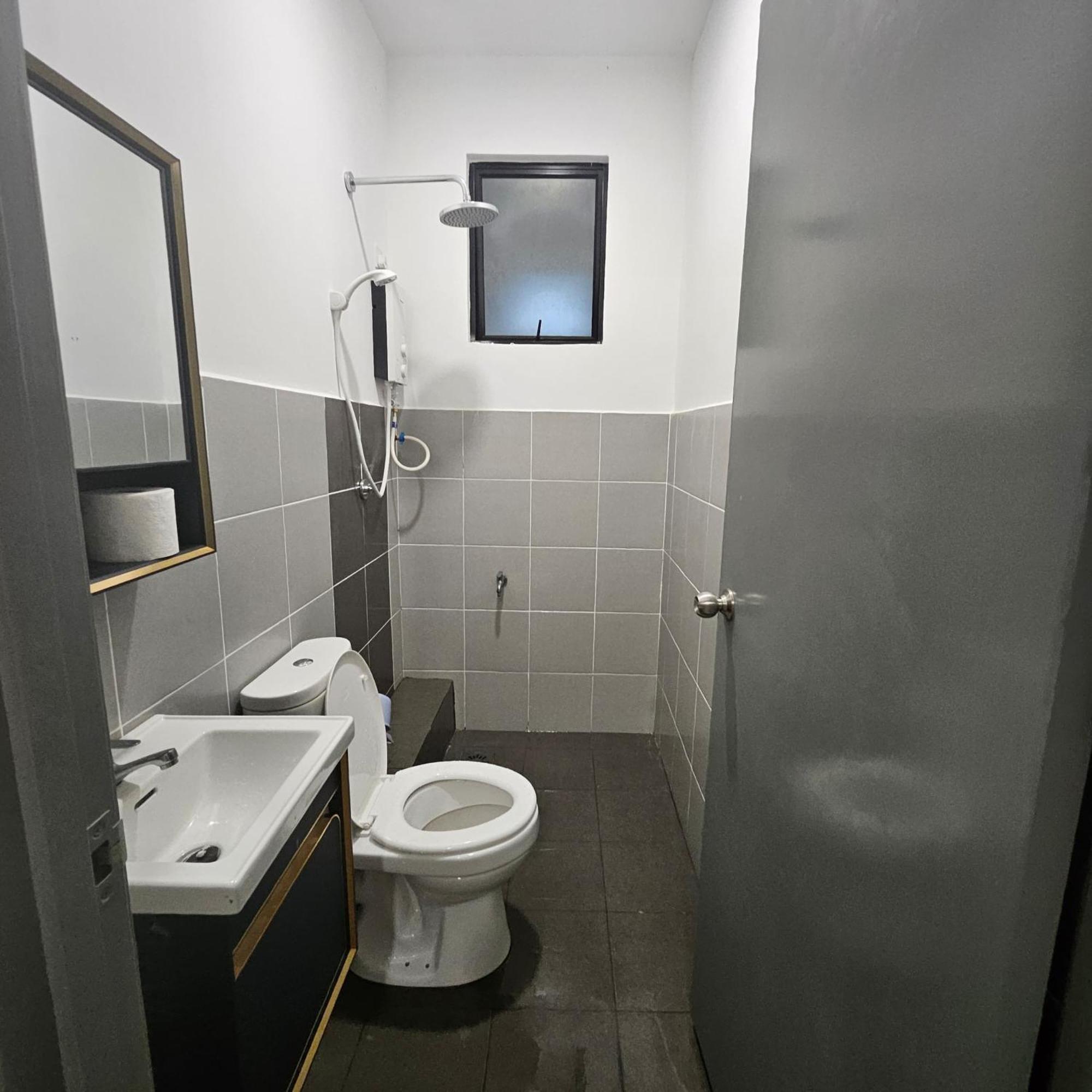 B3A-5 Suites Papar Exterior photo